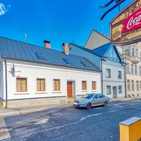 V Novem Meste Pod Smrkem Apartment *